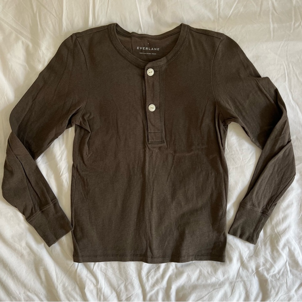 Everlane Henley